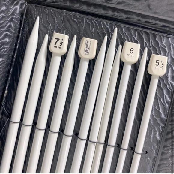 Vintage Brown Faux Leather Knitting Needles Case With Knitting Needles - Picture 8 of 14